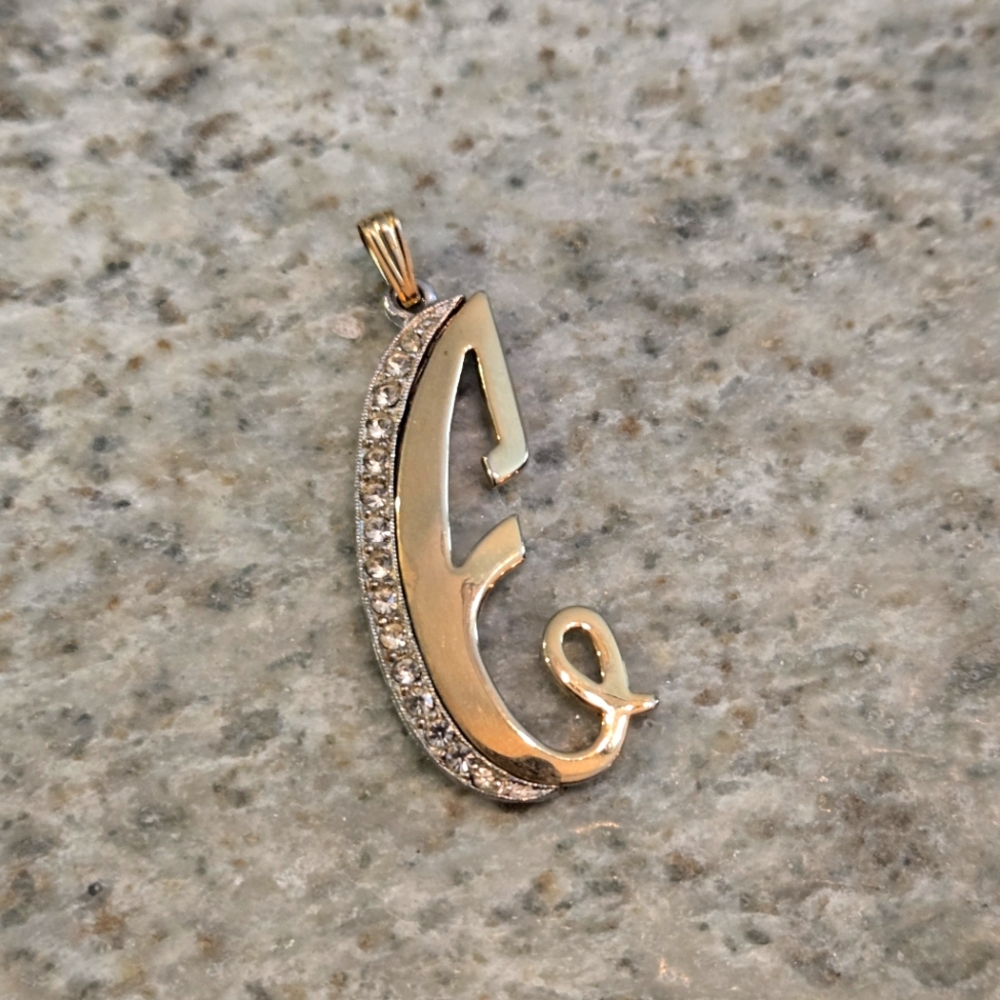 Vintage initial 'E' gold-tone and rhinestine Pendant